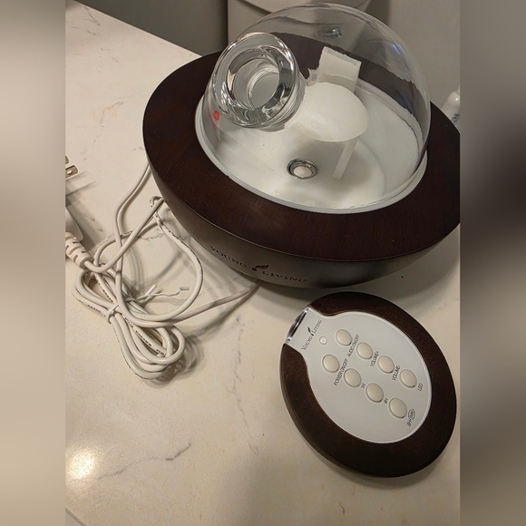 Mini Aria - Picture 2 of 2